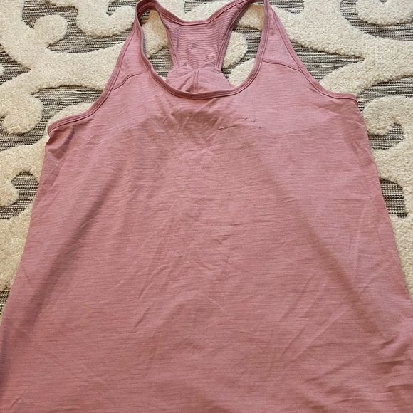 Bundle of 4. Lululemon EUC and GUC Size 10 Tanks. Check out all my Lulu! - Picture 1 of 8